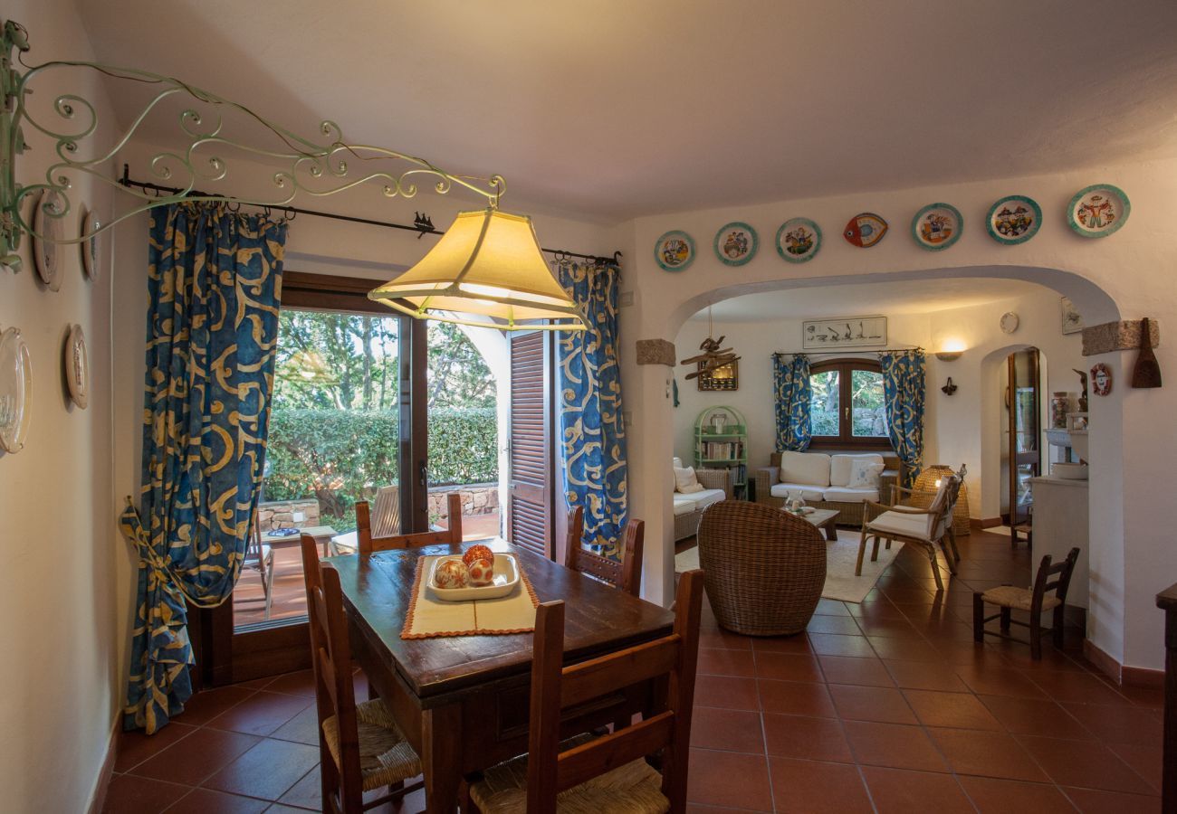 Villa in Porto Rotondo - Villa Sa Jaga - Infinity-Pool mit Blick auf den Sonnenuntergang, Porto Rotondo