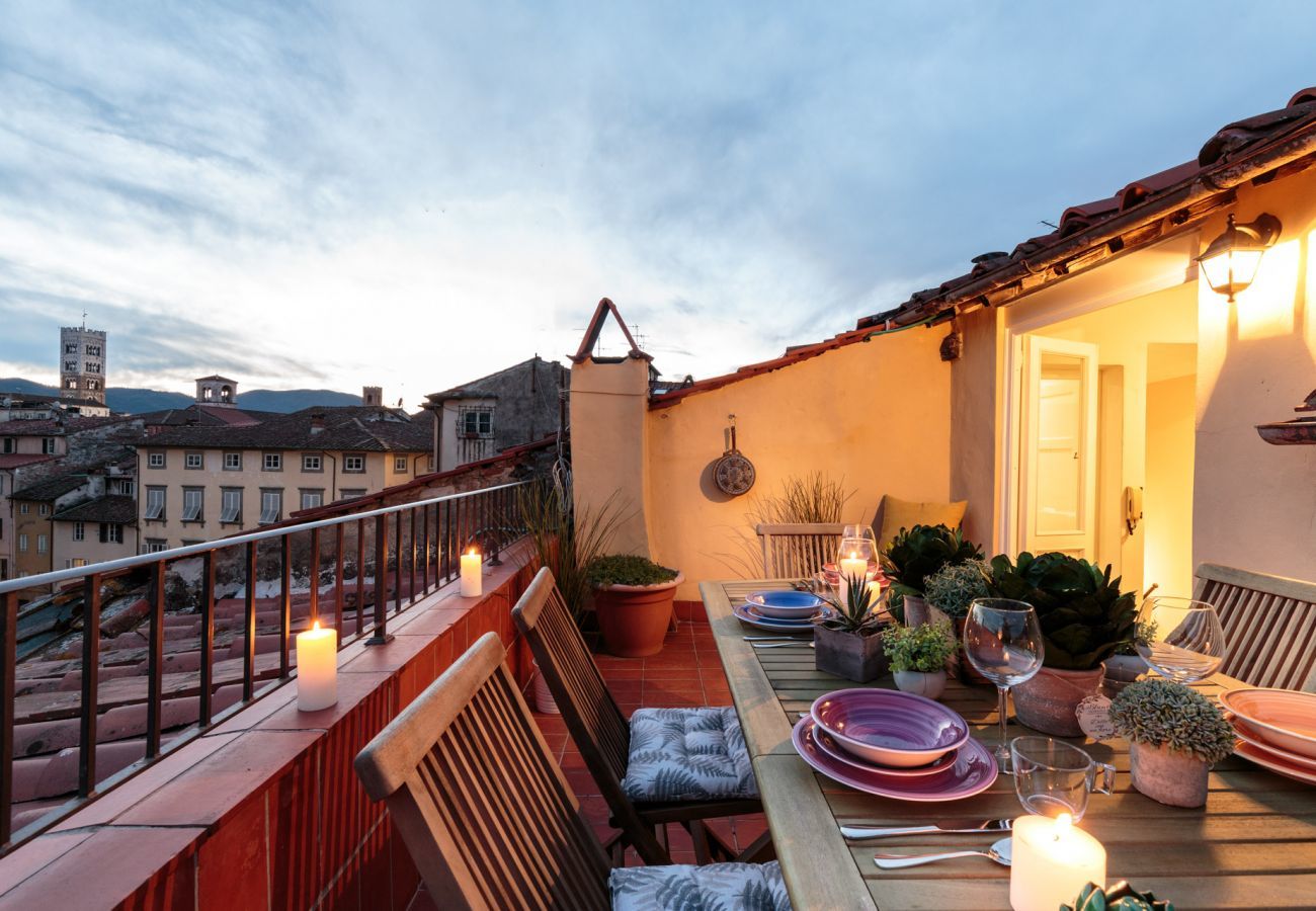Ferienwohnung in Lucca - Terrazza Santa Croce