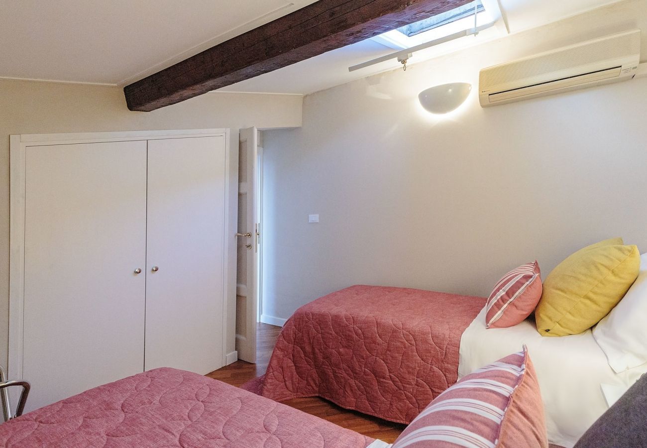 Ferienwohnung in Lucca - Terrazza Santa Croce