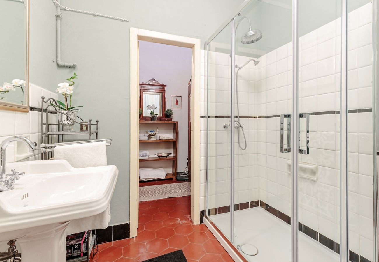 Villa in Barga - Villa Zia Franca