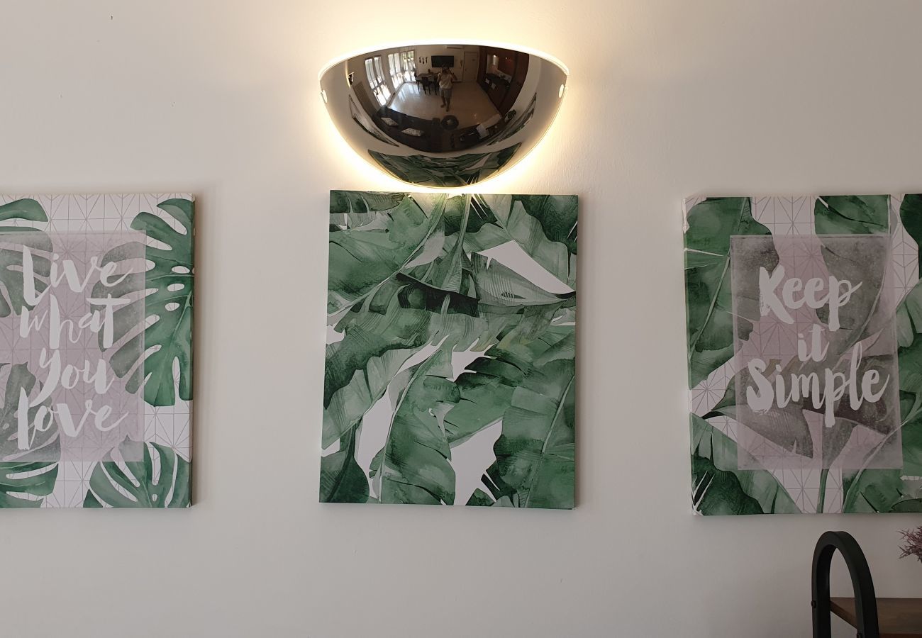 Ferienwohnung in Bardolino - Regarda - Bardolino in 2 zentral Wohnung mit Pool und Klimanlage