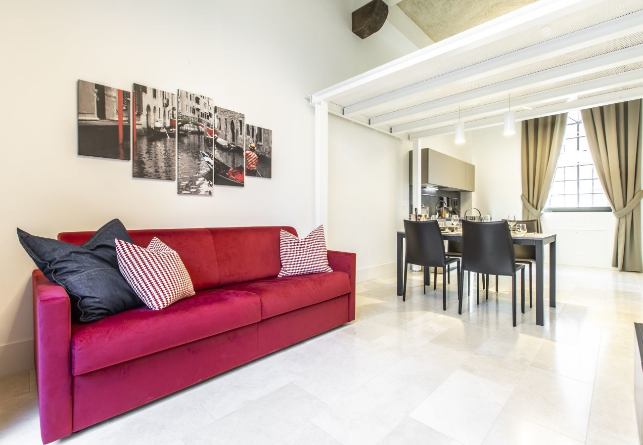 Ferienwohnung in Venedig -  Elegant Fornasa Vecia Canal View R&R