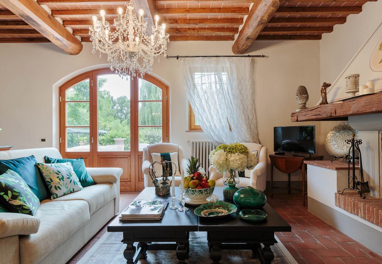 Villa in Orentano - Villa Medicea