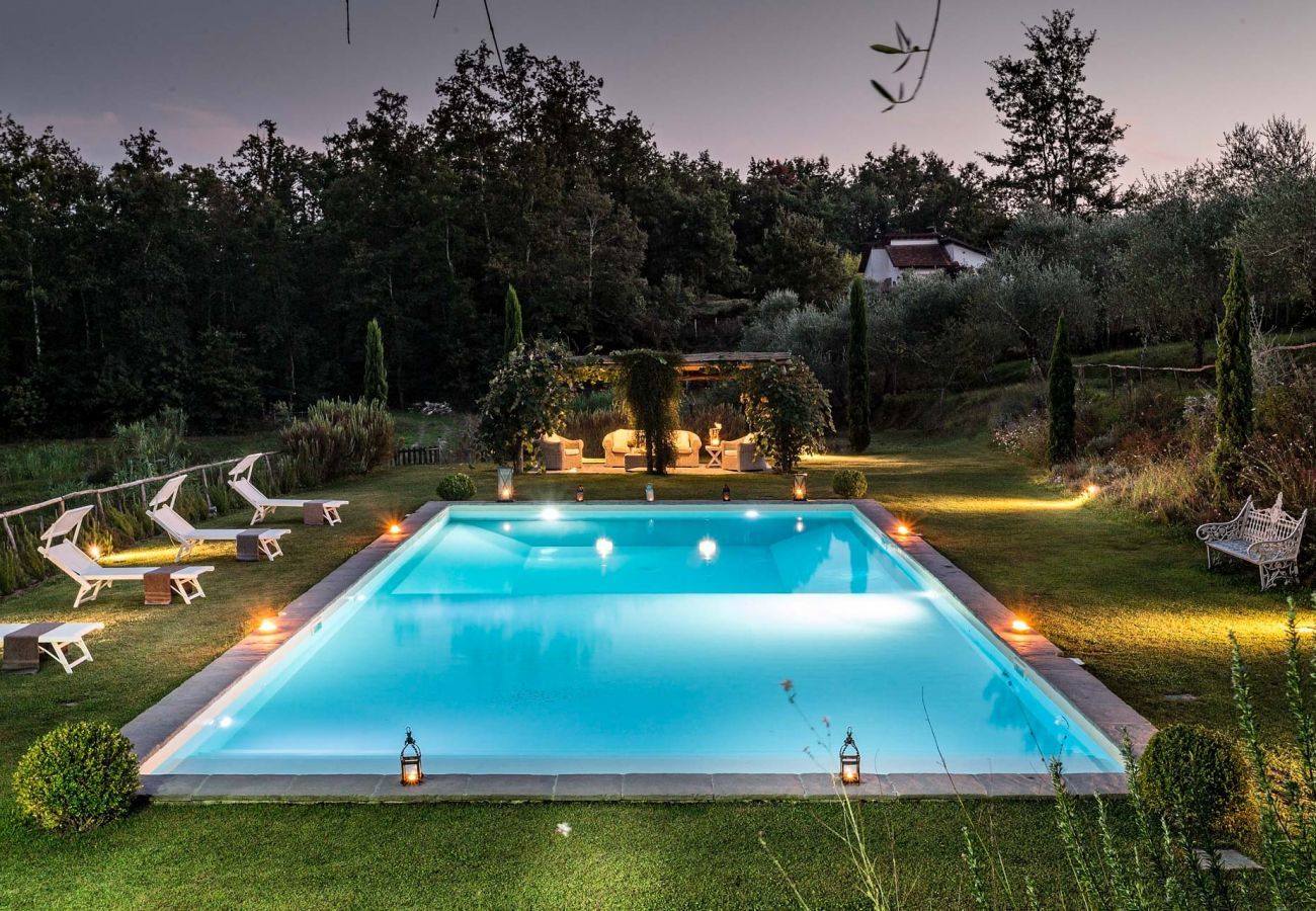Villa in Lucca - VILLA QUERCIABELLA: Charm, Style and Pool on the Hills of Lucca