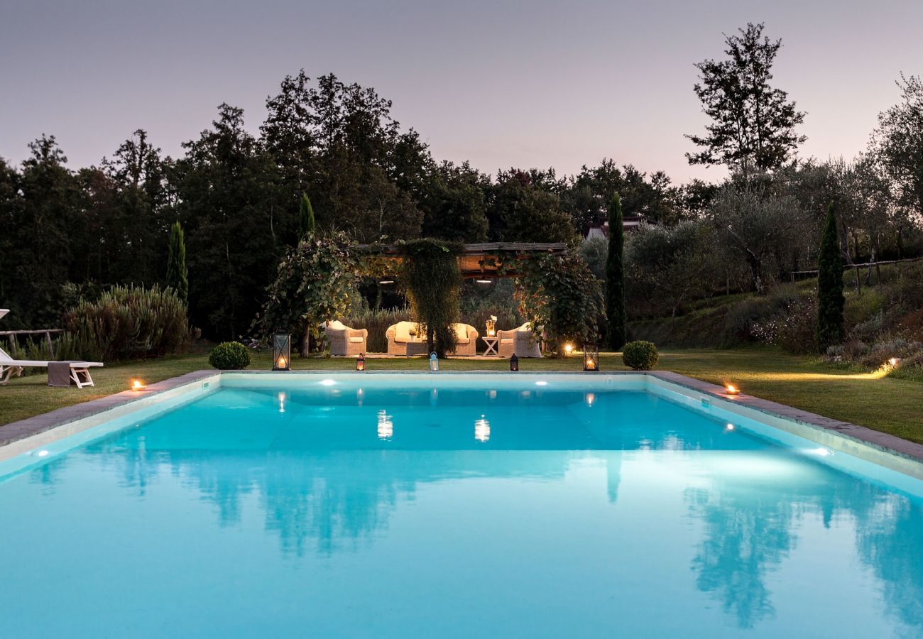 Villa in Lucca - VILLA QUERCIABELLA: Charm, Style and Pool on the Hills of Lucca