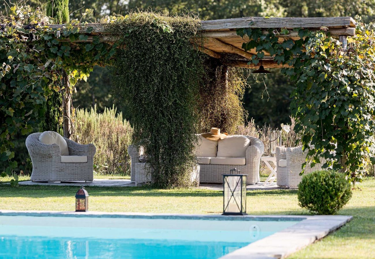 Villa in Lucca - VILLA QUERCIABELLA: Charm, Style and Pool on the Hills of Lucca