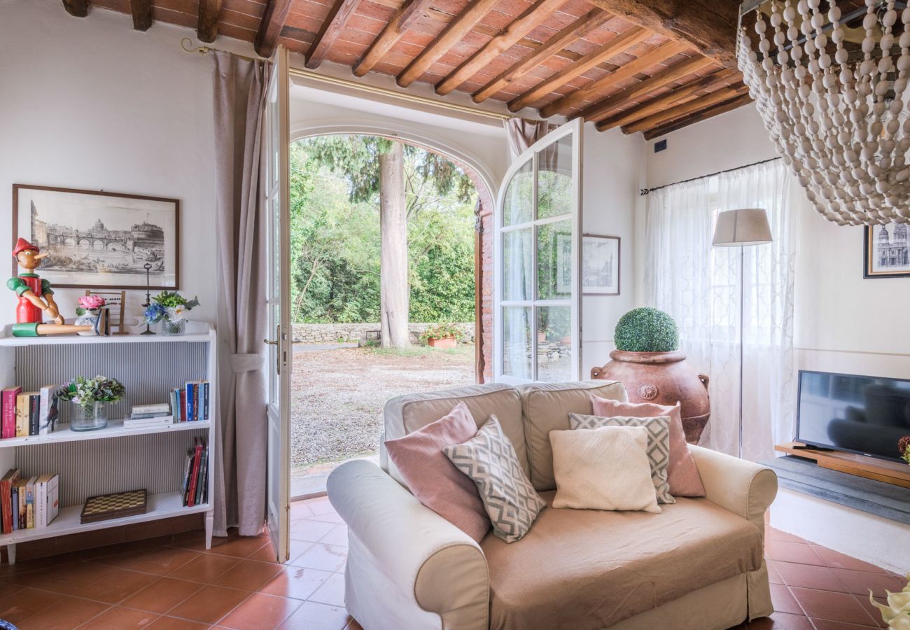 Villa in Pieve di Compito - Villa Coccinelle