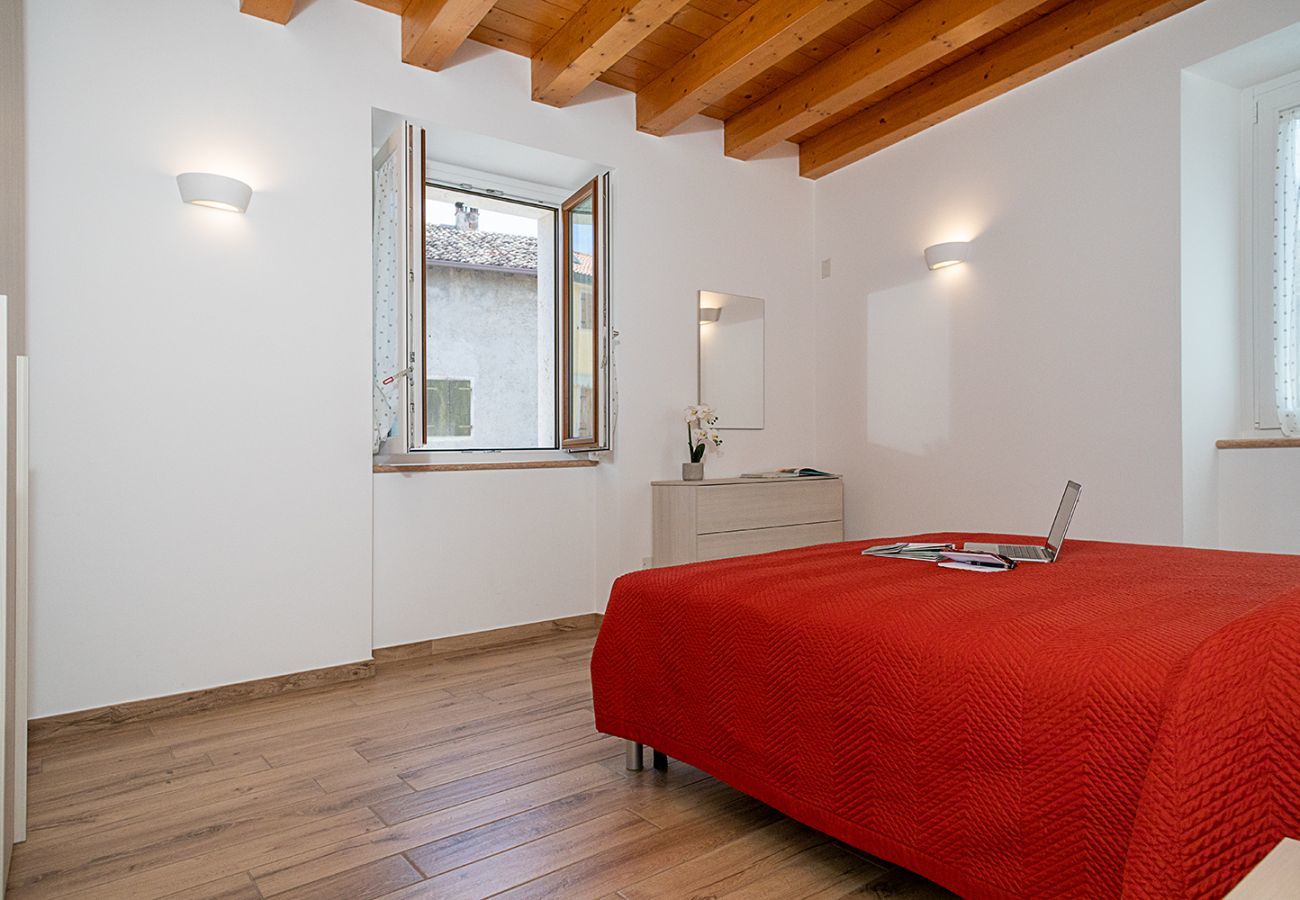 Ferienhaus in Bardolino - Regarda - romantisches  Rustico Casa Rossa 1 mit WLan, Klimaanlage