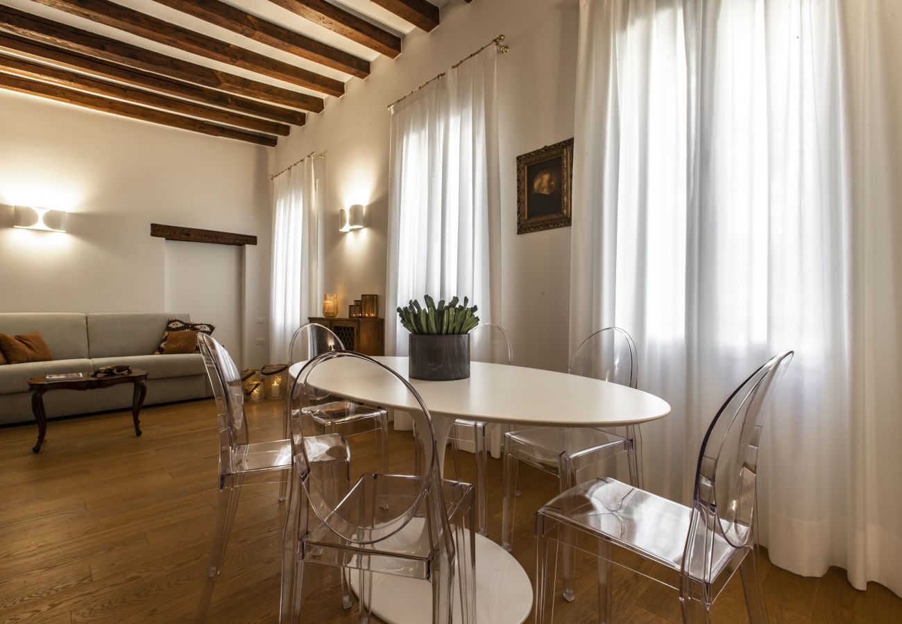 Ferienwohnung in Venedig - Ca' Delle Acque Deluxe Apartment R&R