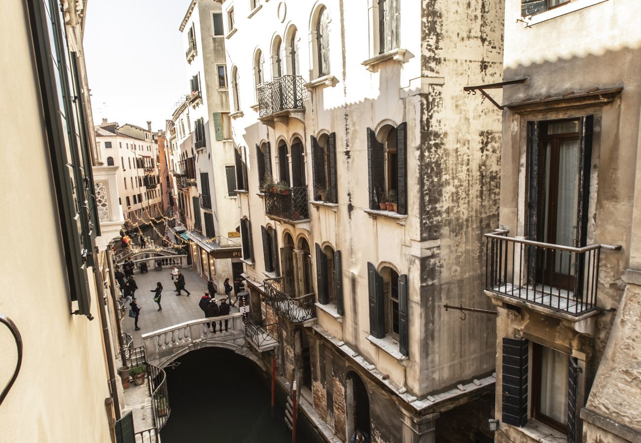 Ferienwohnung in Venedig - Ca' Delle Acque Deluxe Apartment R&R