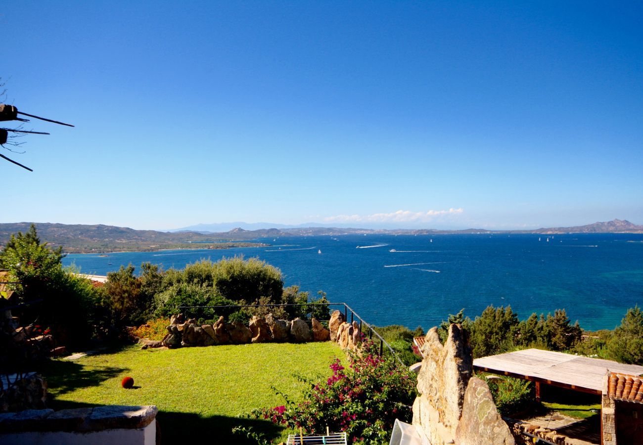 Villa in Baia Sardinia - Villa Quercia - erstaunlicher Rückzugsort mit Pool und Panoramablick