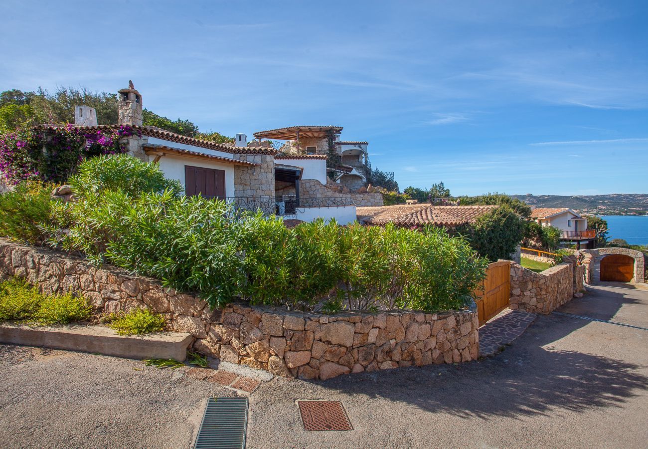 Villa in Baia Sardinia - Villa Quercia - erstaunlicher Rückzugsort mit Pool und Panoramablick