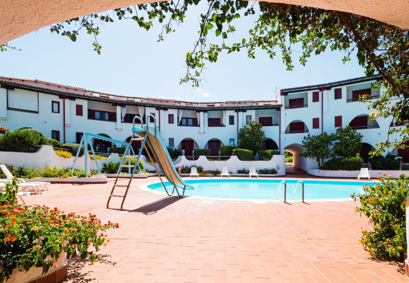Wohnung in Baia Sardinia - Rotonda Cottage 33 - moderne Wohnung mit Pool in Baja Sardinia