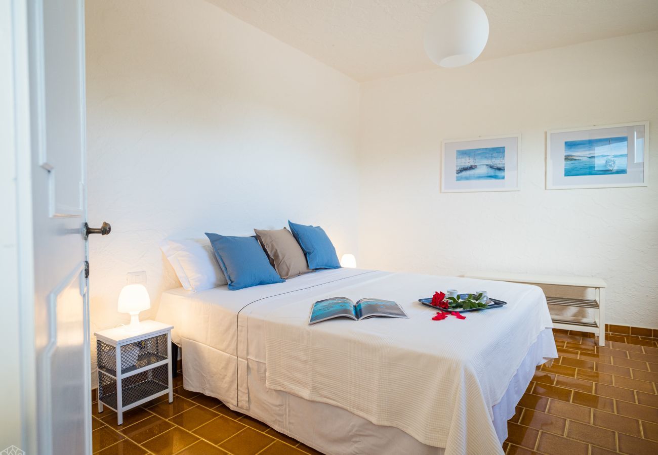 Ferienwohnung in Baia Sardinia - Rotonda Cottage 33 - Haus mit Pool in Baja Sardinia | KLODGE