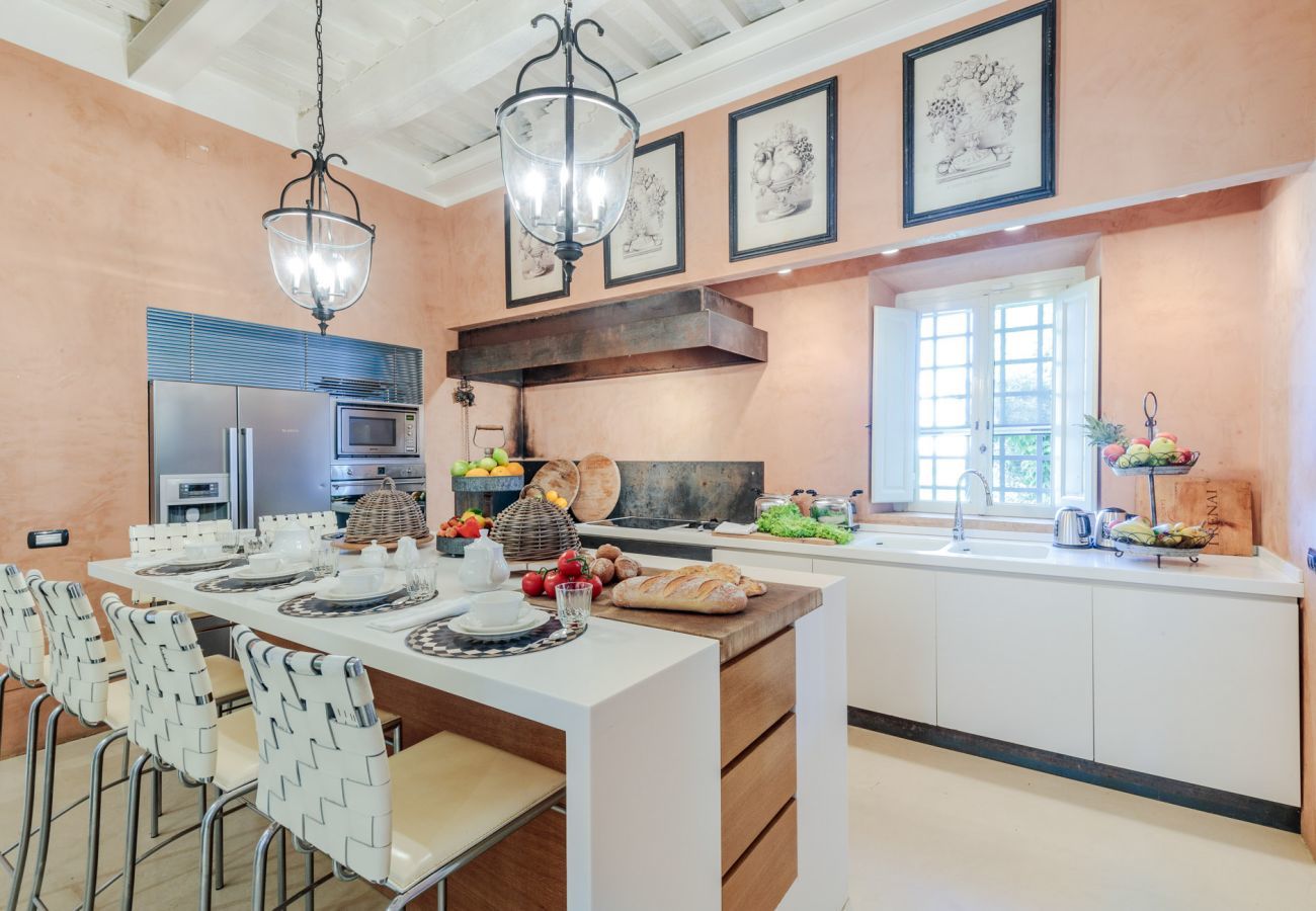 Villa in Montecarlo - Villa Duemani - Pickleball Retreat