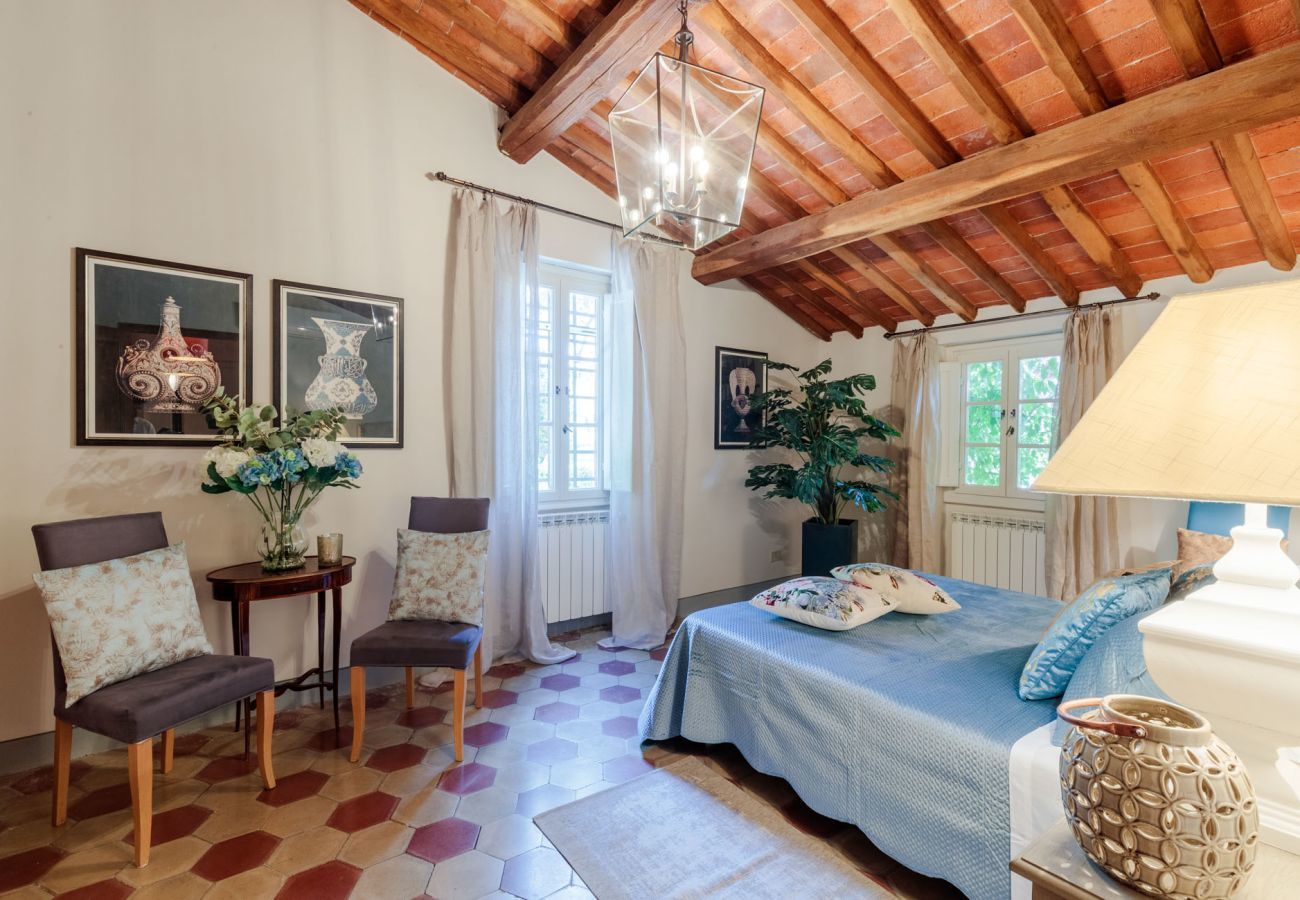 Villa in Montecarlo - Villa Duemani - Pickleball Retreat