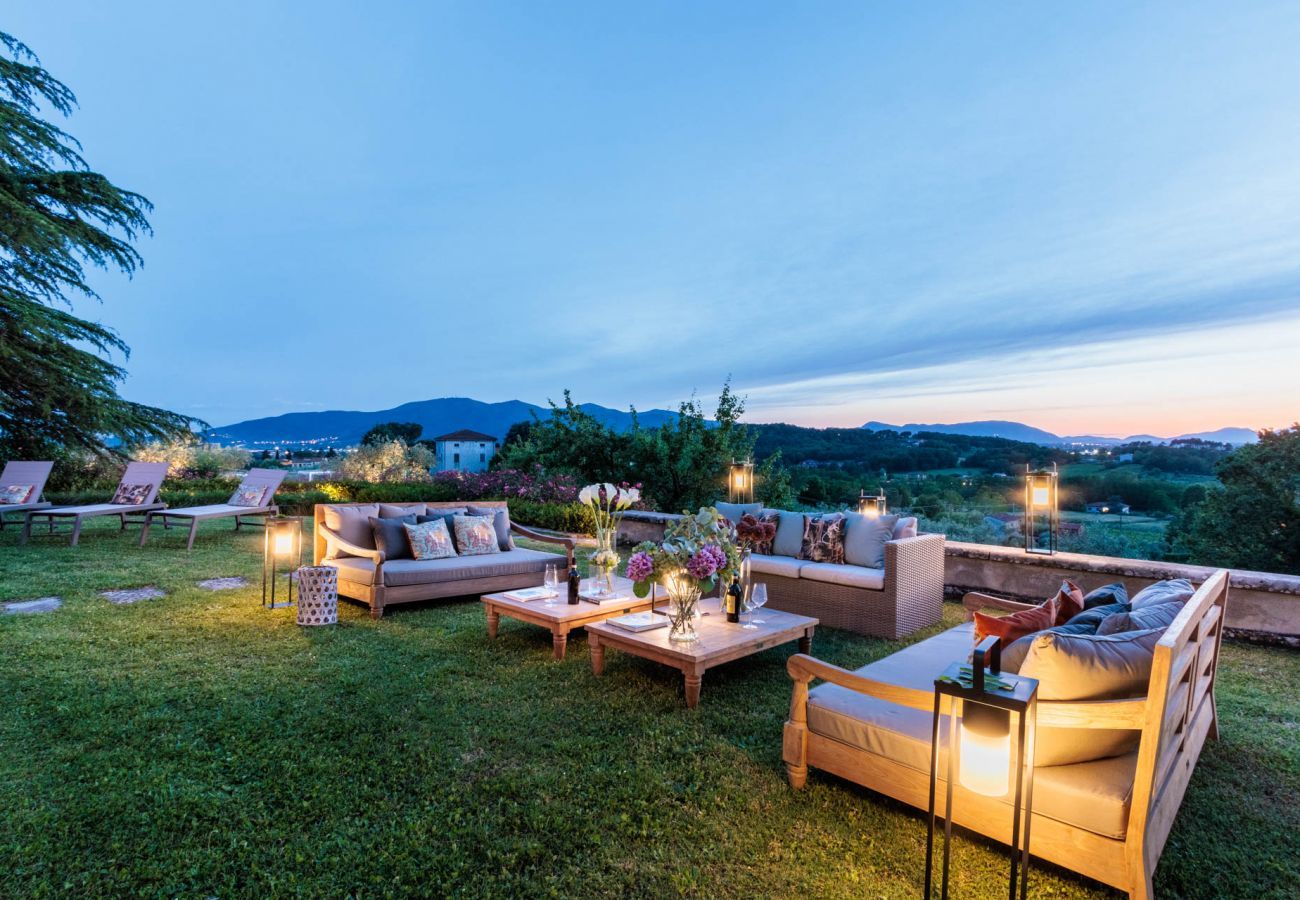 Villa in Montecarlo - Villa Duemani - Pickleball Retreat
