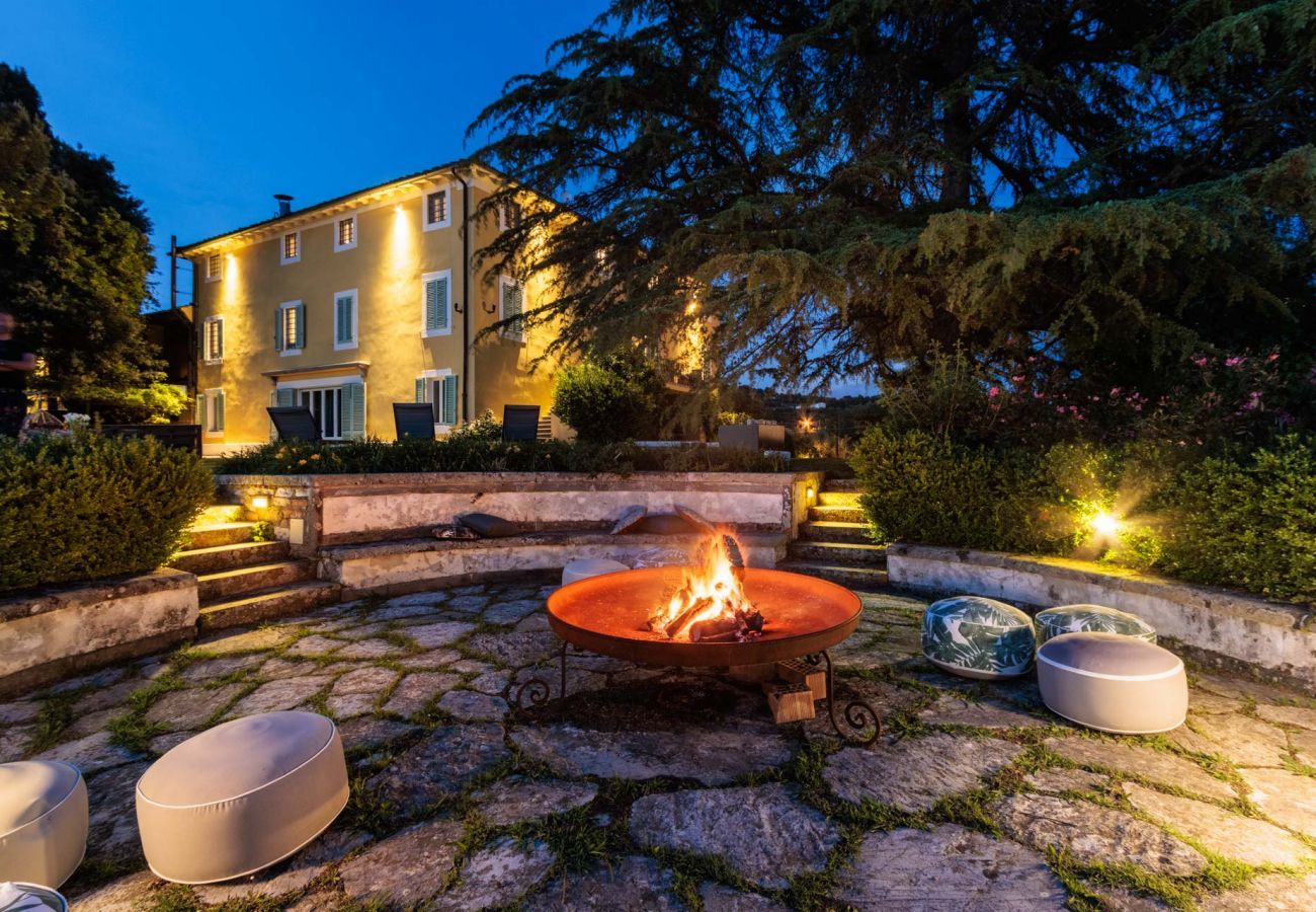 Villa in Montecarlo - Villa Duemani - Pickleball Retreat