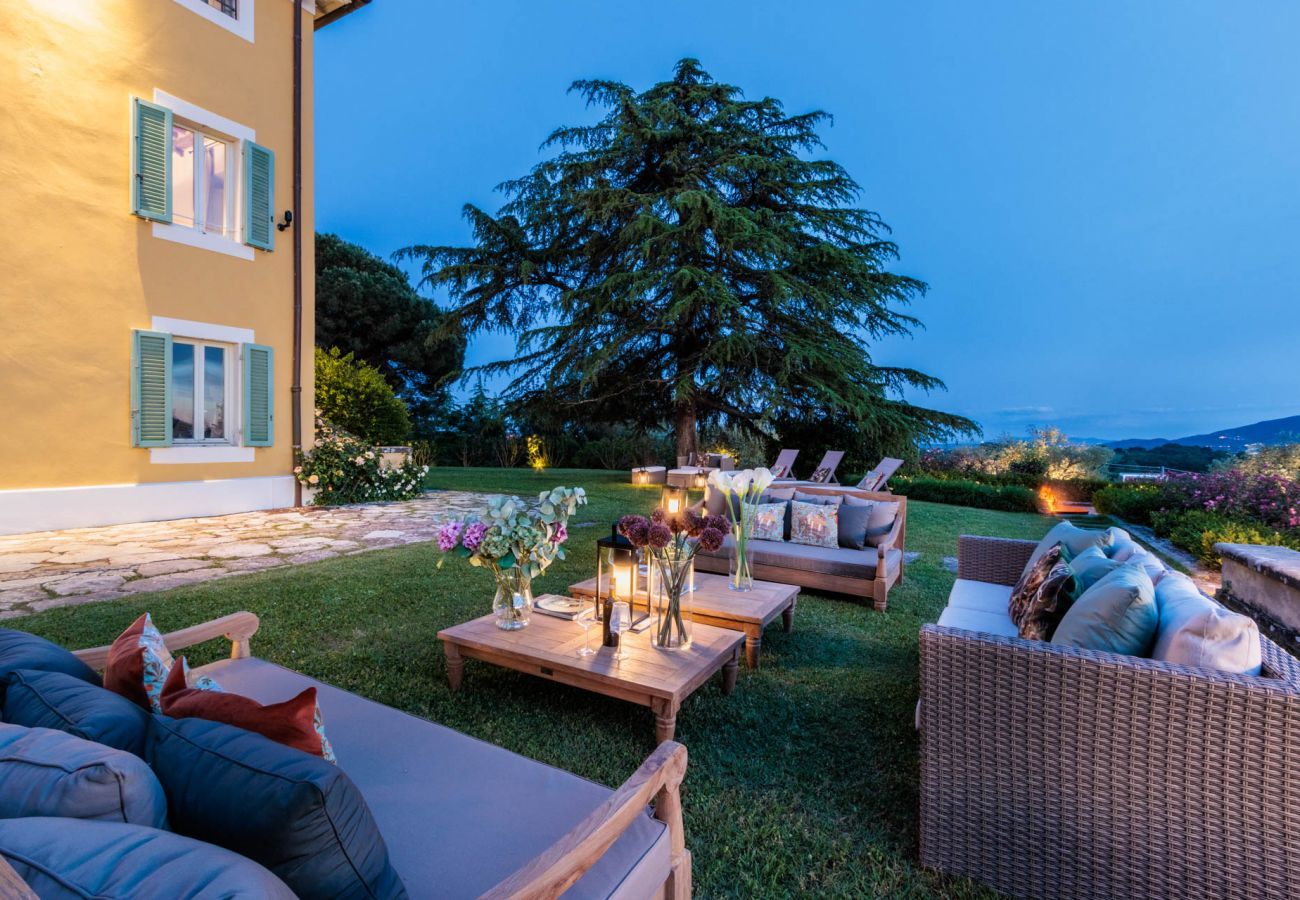 Villa in Montecarlo - Villa Duemani - Pickleball Retreat