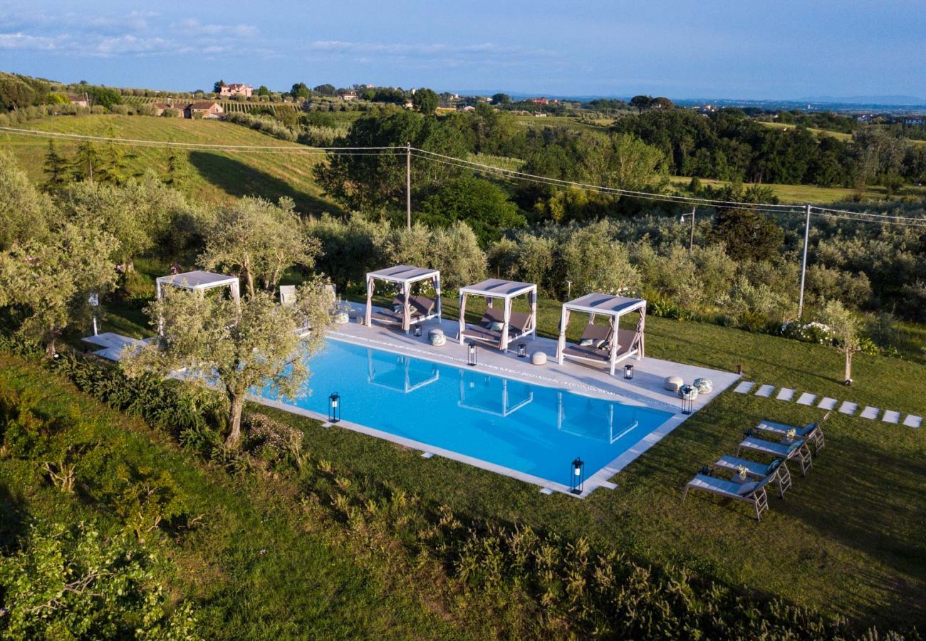 Villa in Montecarlo - Villa Duemani - Pickleball Retreat