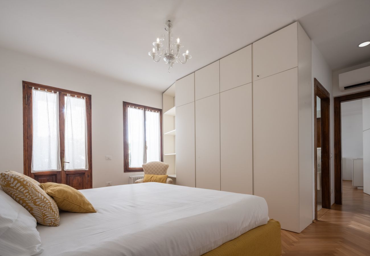 Ferienwohnung in Venedig - Venetian Palace Terrace Apartment R&R