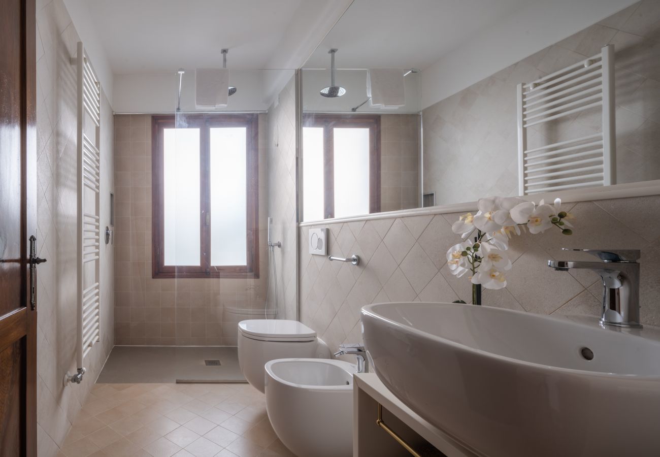 Ferienwohnung in Venedig - Venetian Palace Terrace Apartment R&R