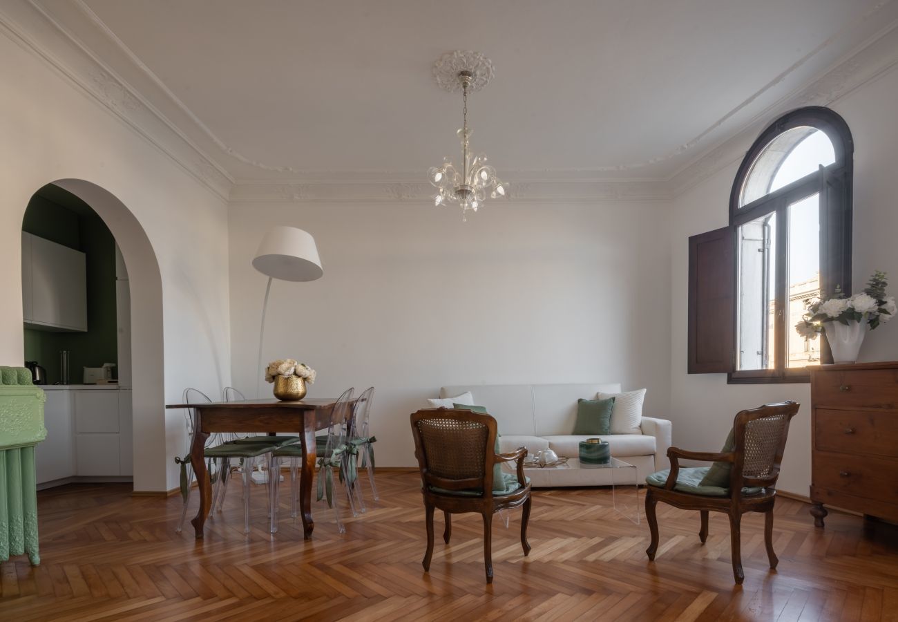 Ferienwohnung in Venedig - Venetian Palace Green Apartment R&R