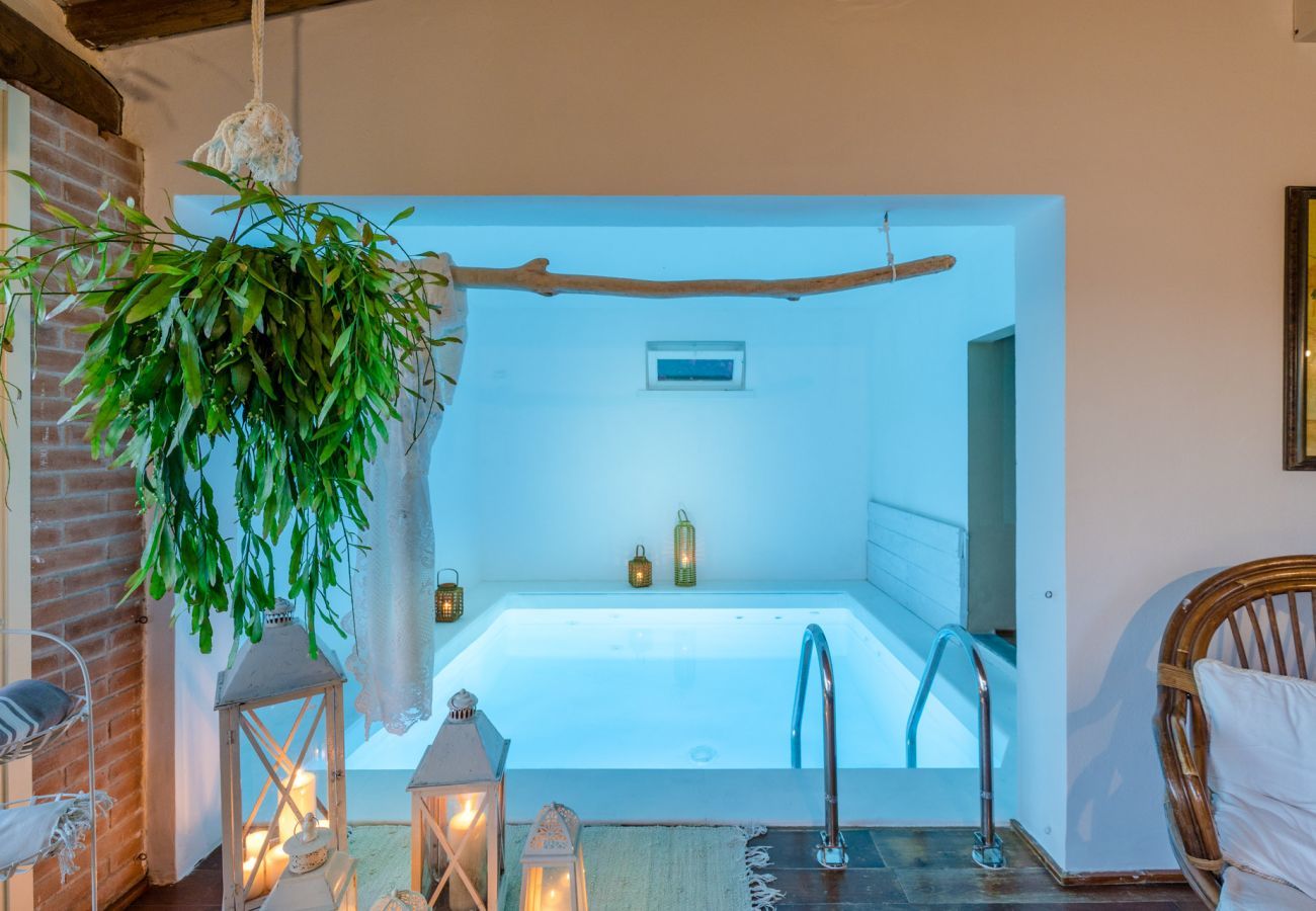 Villa in Capannori - Villa Lorena, a Vintage Family Villa