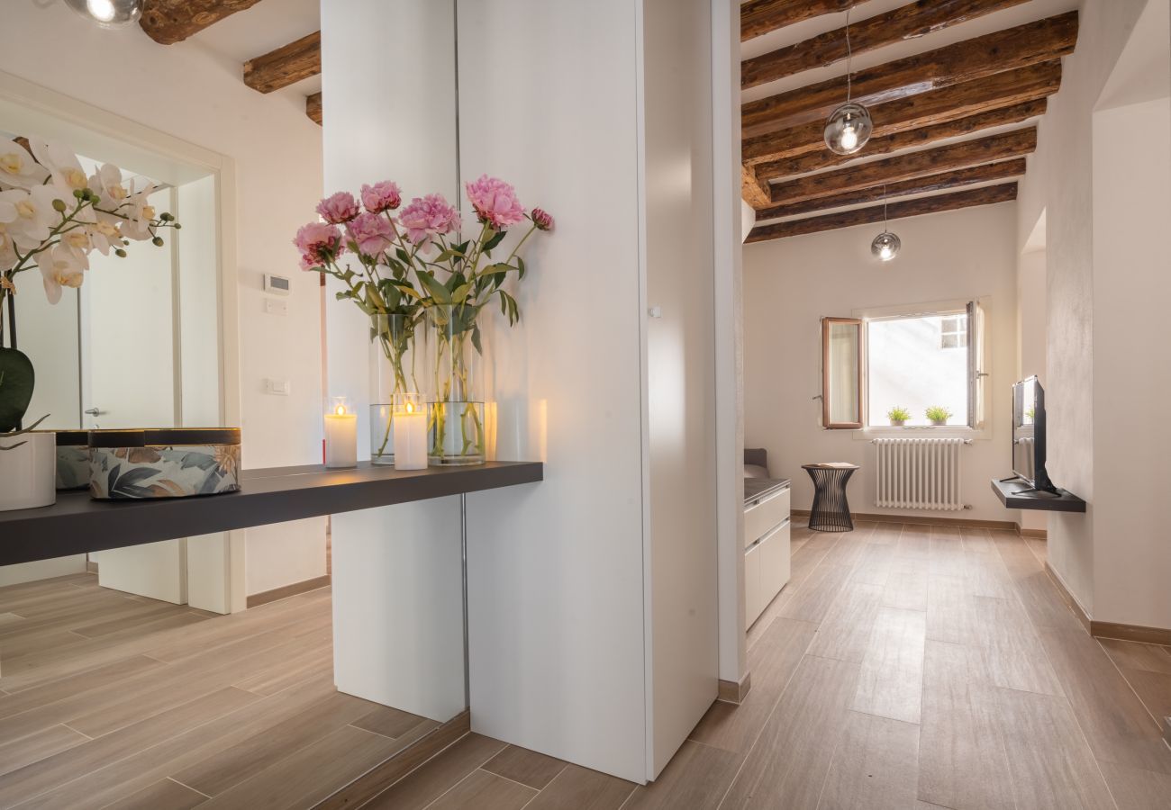 Ferienwohnung in Venedig - San Giacomo Dall'Orio Garden Apartment R&R