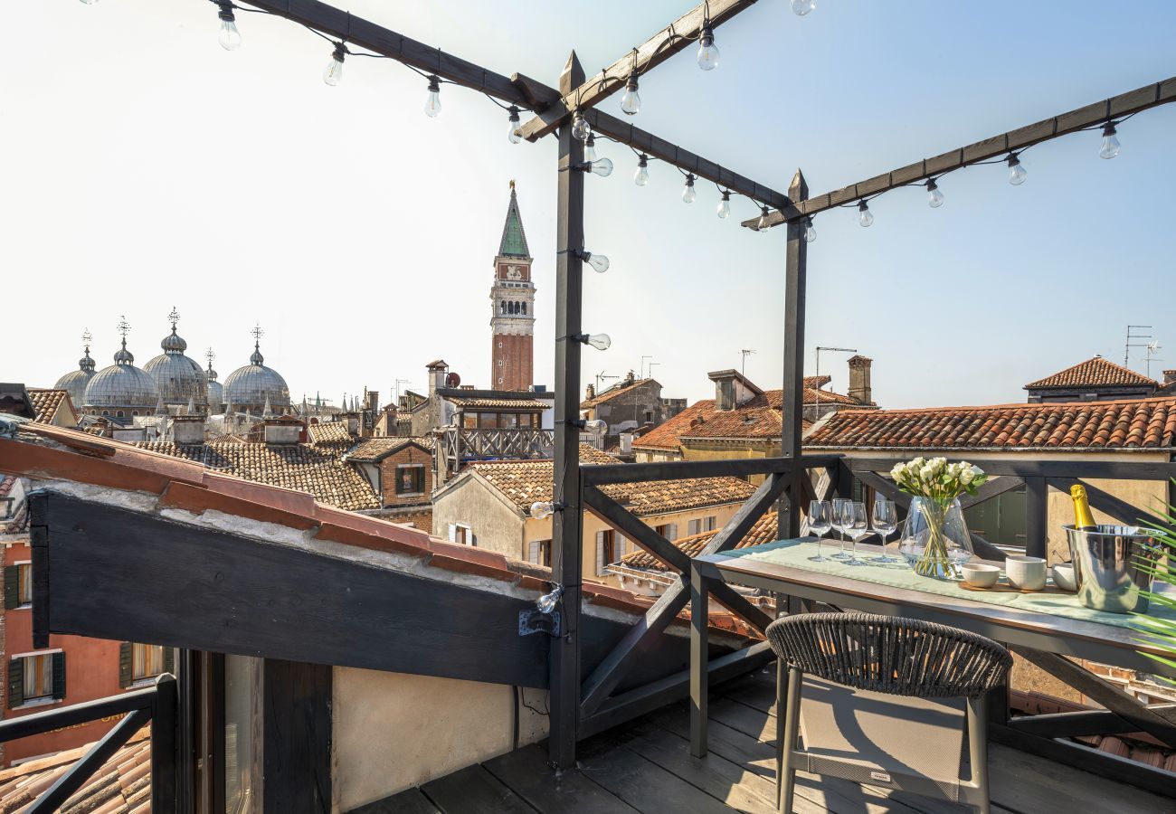 Ferienwohnung in Venedig - San Marco View Terrace Apartment R&R