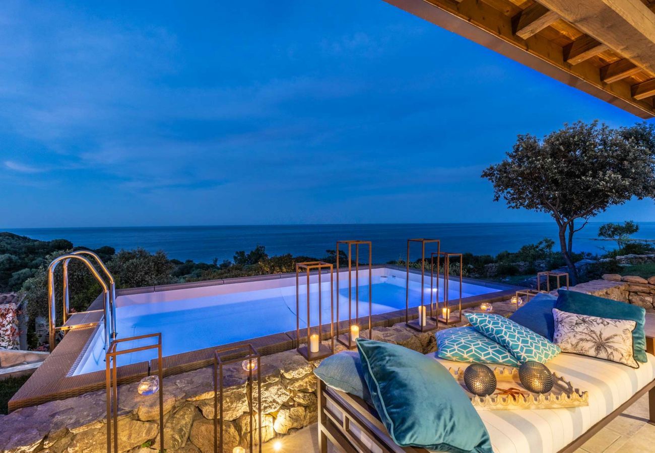Villa in Ottiolu - Villa La Bella