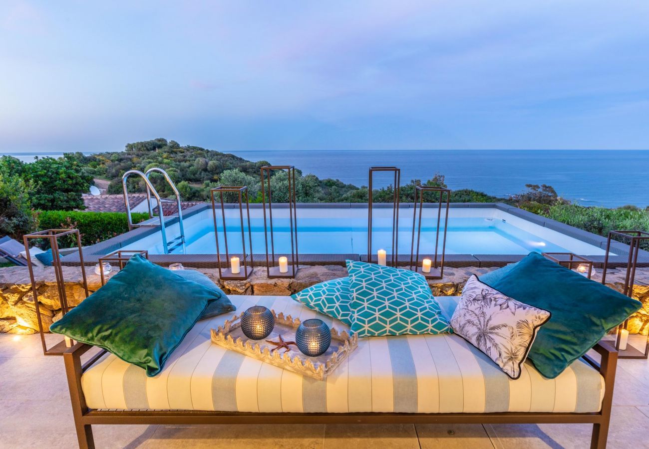 Villa in Ottiolu - VILLA LA BELLA, Luxury Seafront Villa with Panoramic Terrace in Porto Ottiolu, Sardinia