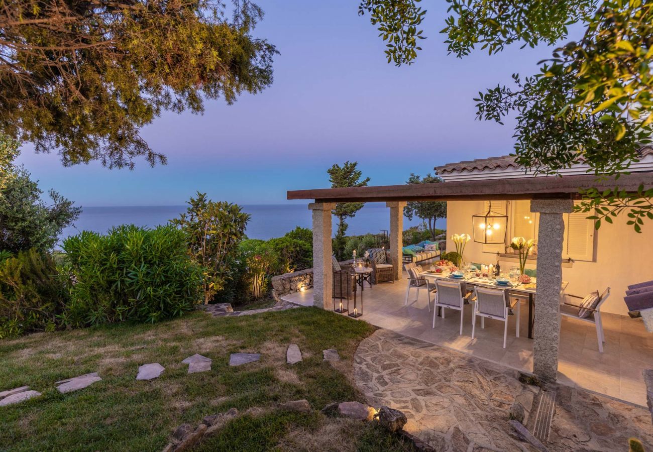 Villa in Ottiolu - VILLA LA BELLA, Luxury Seafront Villa with Panoramic Terrace in Porto Ottiolu, Sardinia