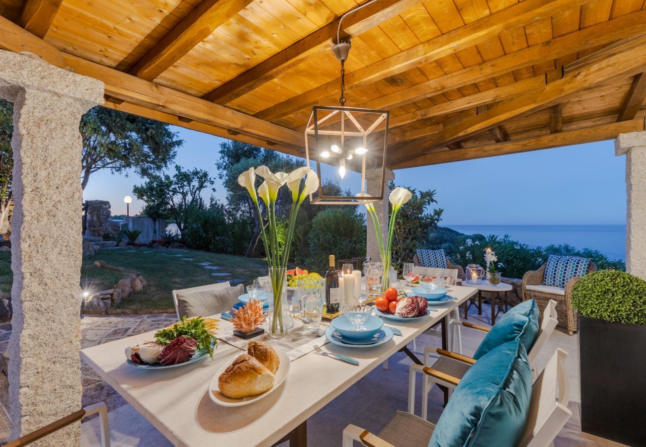 Villa in Ottiolu - VILLA LA BELLA, Luxury Seafront Villa with Panoramic Terrace in Porto Ottiolu, Sardinia