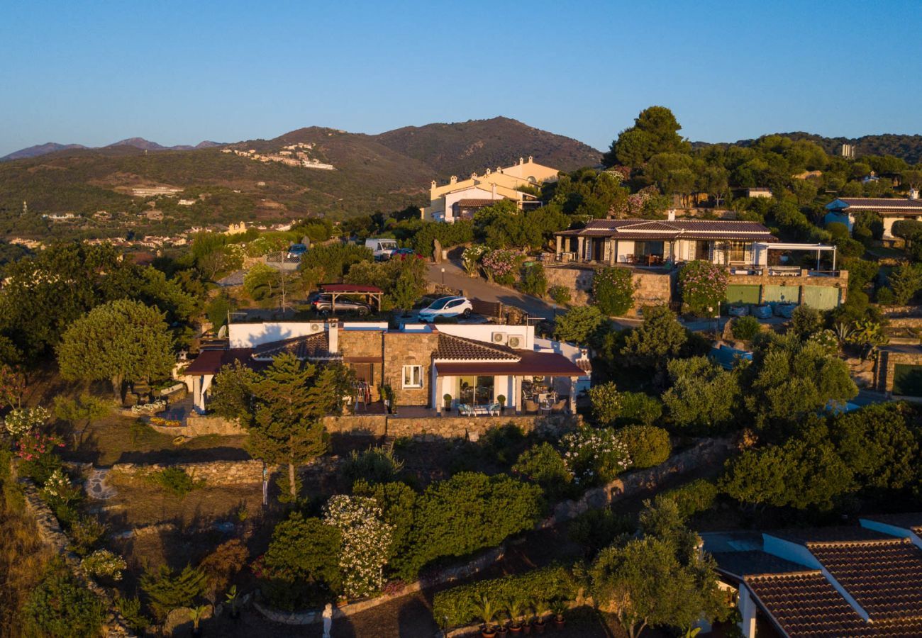 Villa in Ottiolu - VILLA LA BELLA, Luxury Seafront Villa with Panoramic Terrace in Porto Ottiolu, Sardinia