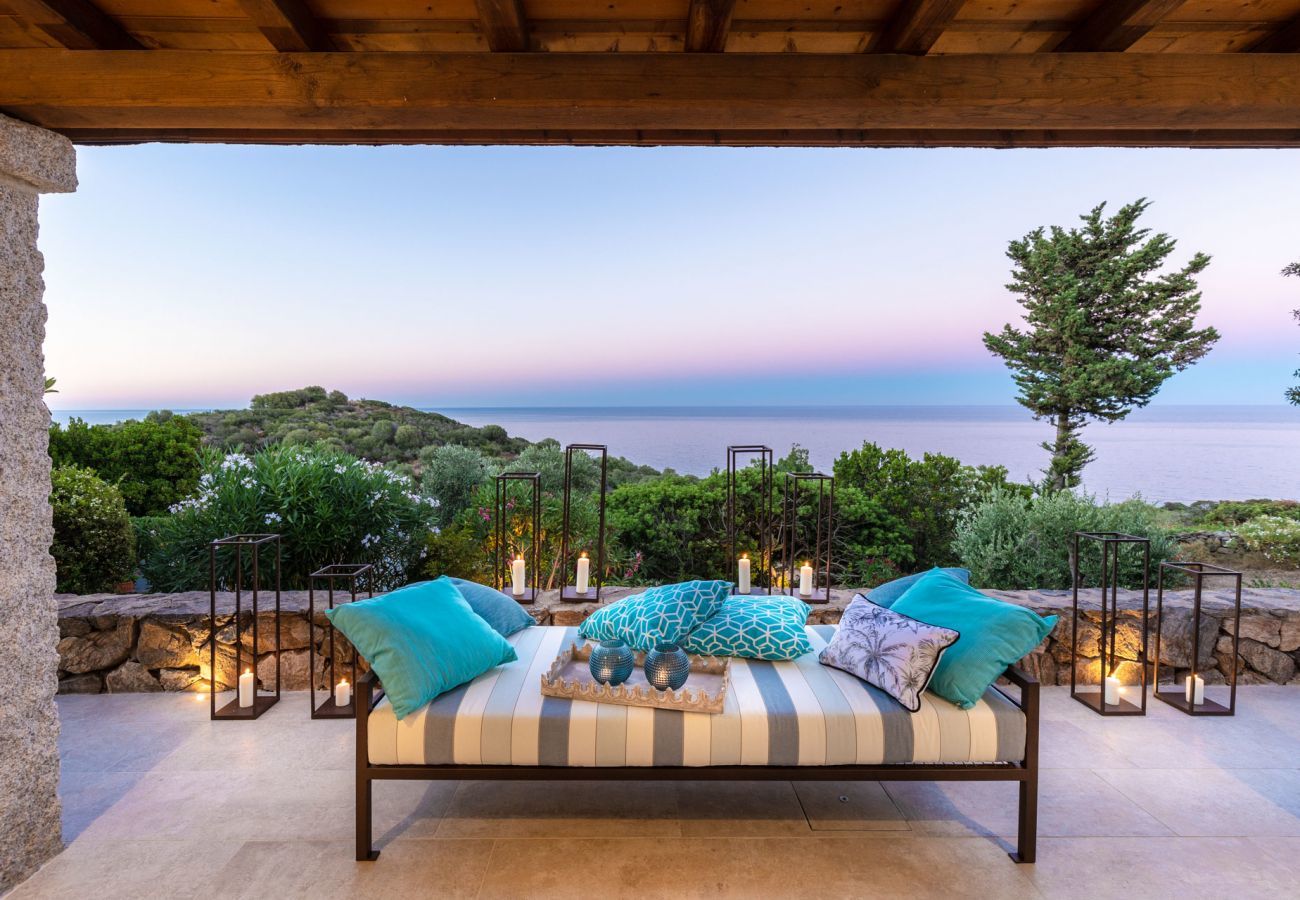 Villa in Ottiolu - VILLA LA BELLA, Luxury Seafront Villa with Panoramic Terrace in Porto Ottiolu, Sardinia