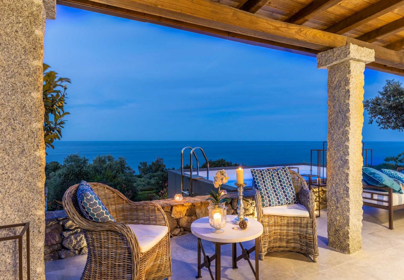 Villa in Ottiolu - VILLA LA BELLA, Luxury Seafront Villa with Panoramic Terrace in Porto Ottiolu, Sardinia