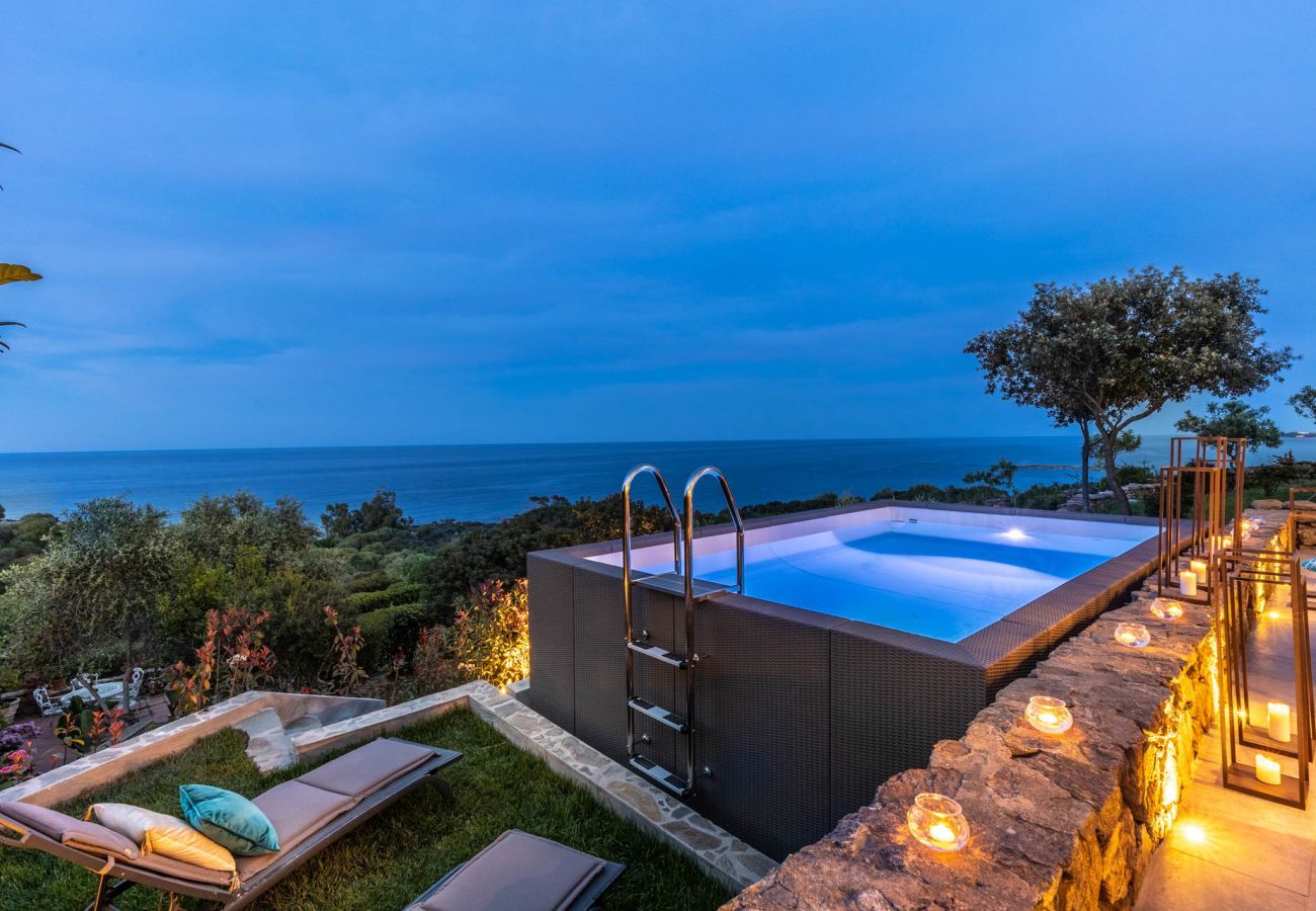 Villa in Ottiolu - VILLA LA BELLA, Luxury Seafront Villa with Panoramic Terrace in Porto Ottiolu, Sardinia