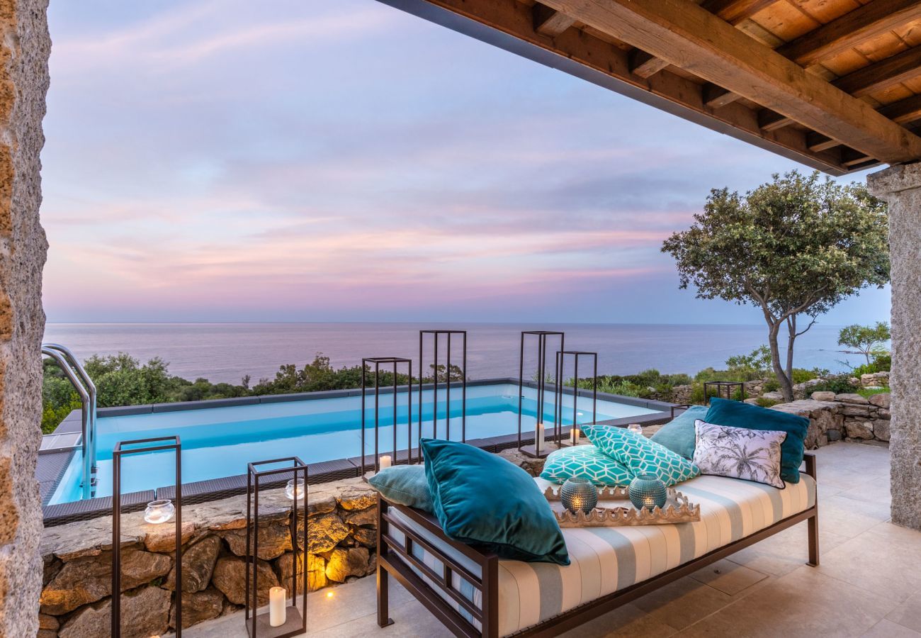 Villa in Ottiolu - VILLA LA BELLA, Luxury Seafront Villa with Panoramic Terrace in Porto Ottiolu, Sardinia