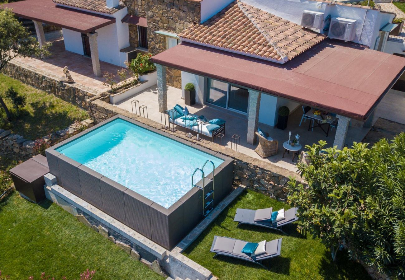 Villa in Ottiolu - Villa La Bella