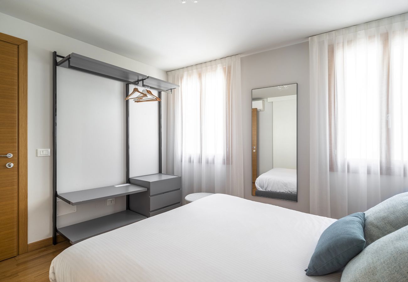 Ferienwohnung in Venedig - Biennale Superior Apartment R&R