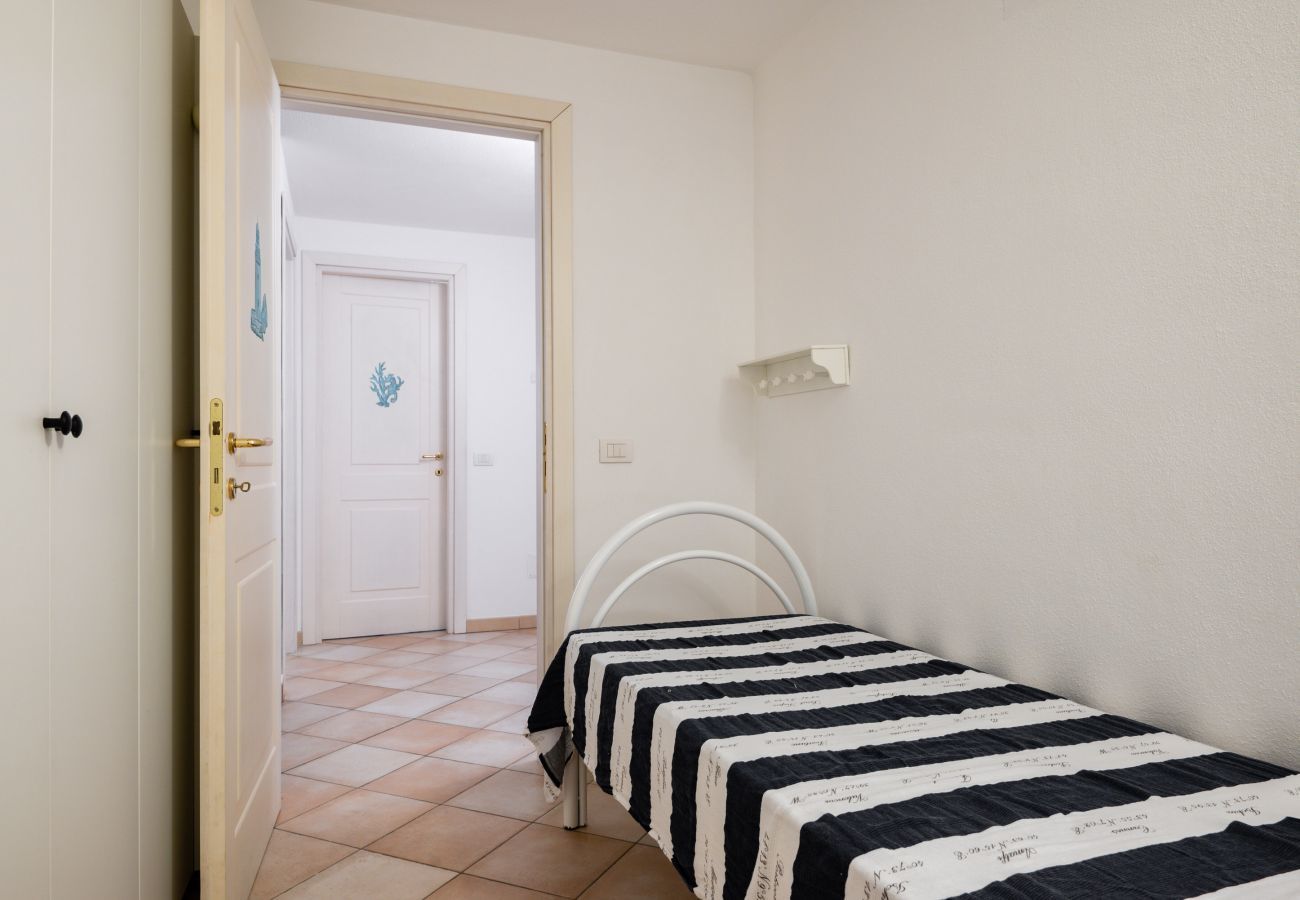 Ferienwohnung in Olbia - Myrsine 9D - Wohnung mit Blick auf Marina Maria