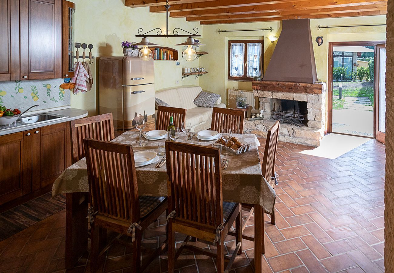 Stadthaus in Lazise - COUNTRYHOUSE NOCINO 1