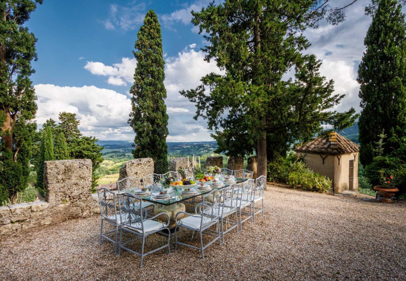 Villa in Cetona - Rocca di Cetona, a Luxury Castle with Pool in Tuscany