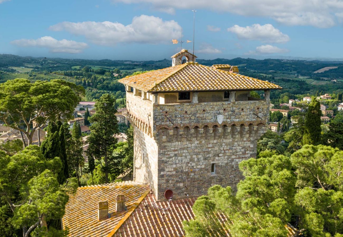 Villa in Cetona - Rocca di Cetona, a Luxury Castle with Pool in Tuscany