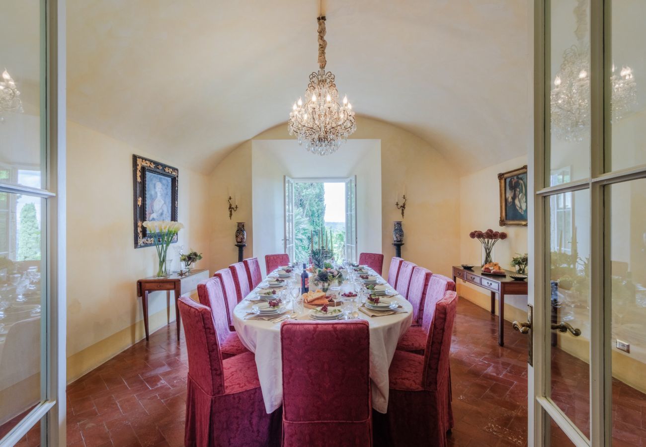 Villa in Cetona - Rocca di Cetona, a Luxury Castle with Pool in Tuscany