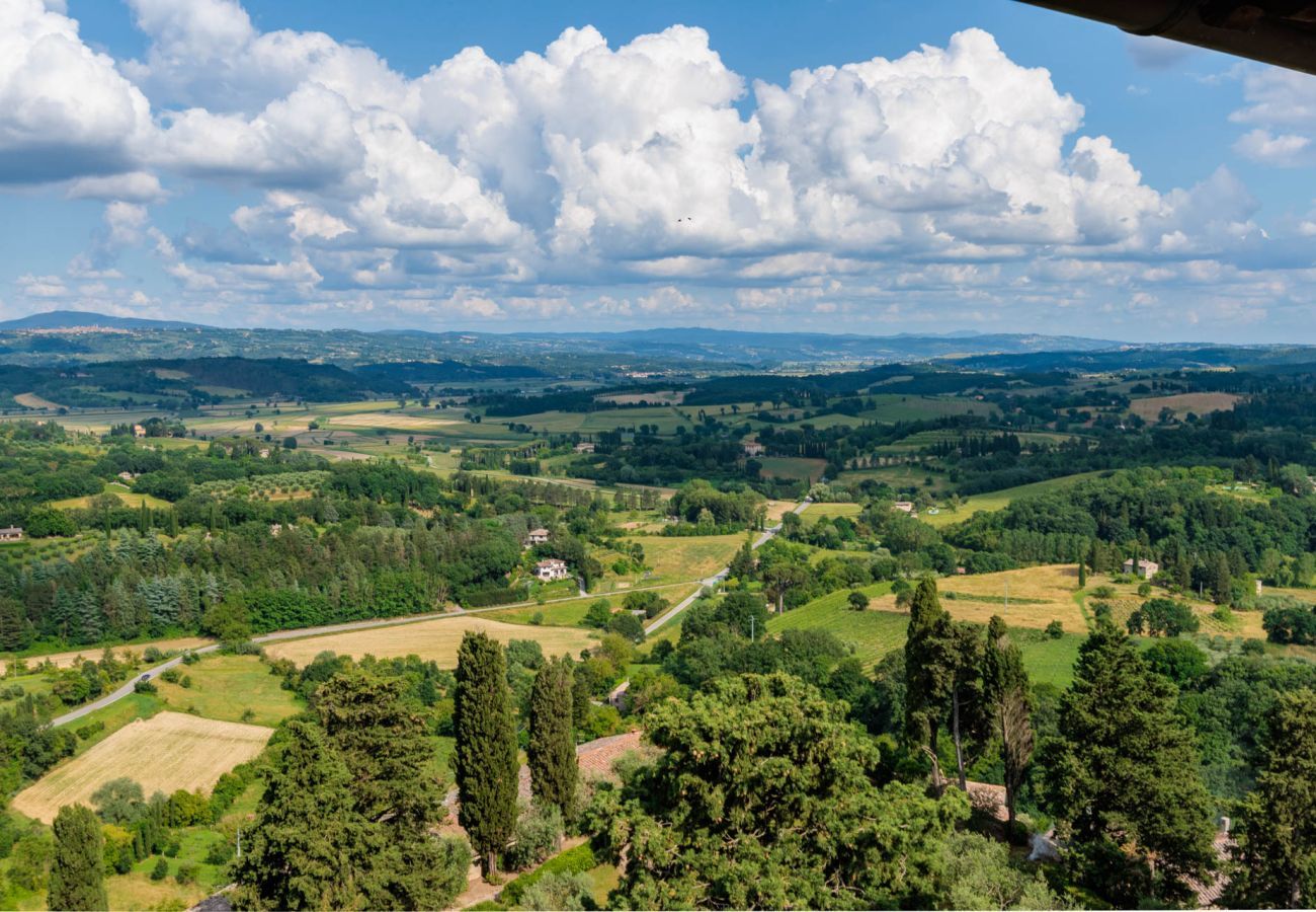 Villa in Cetona - Rocca di Cetona, a Luxury Castle with Pool in Tuscany