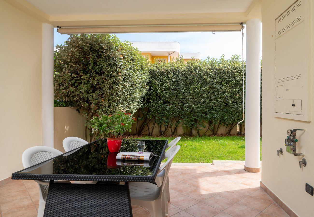 Ferienwohnung in Olbia - Garden Suite 6 - Entspannung, grüner Rasen, WLAN und Grill