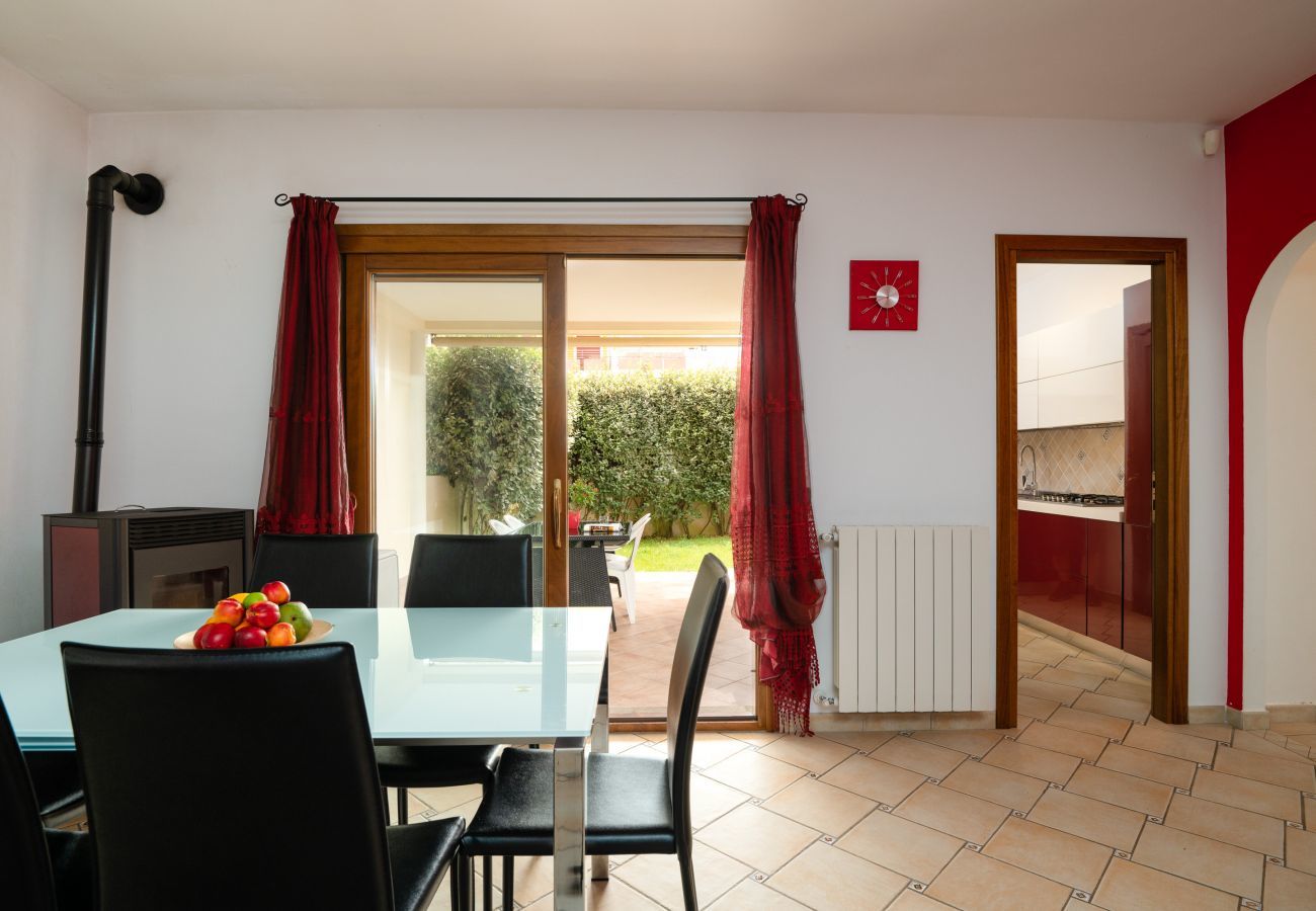 Ferienwohnung in Olbia - Garden Suite 6 - Entspannung, grüner Rasen, WLAN und Grill