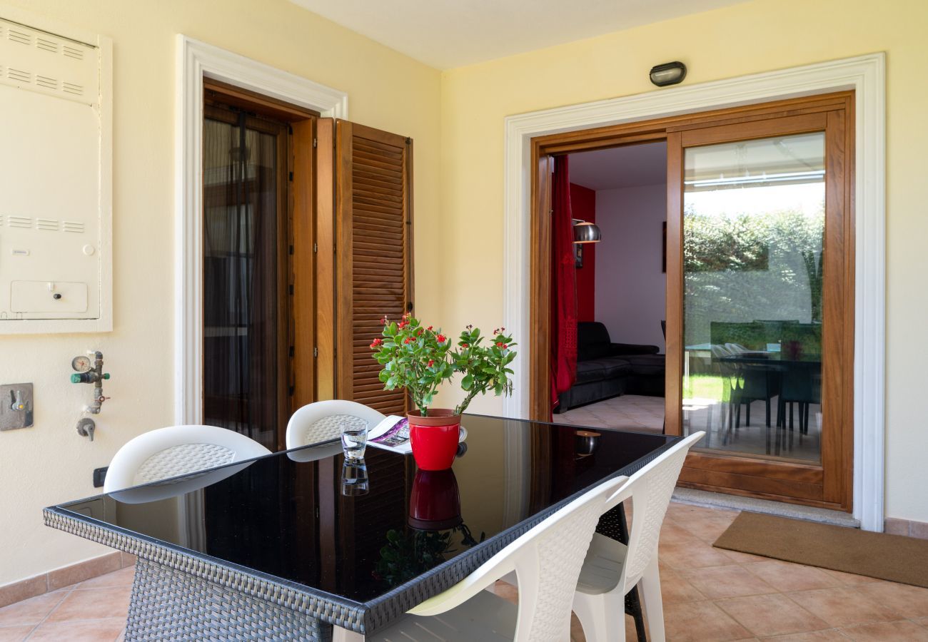 Ferienwohnung in Olbia - Garden Suite 6 - Entspannung, grüner Rasen, WLAN und Grill